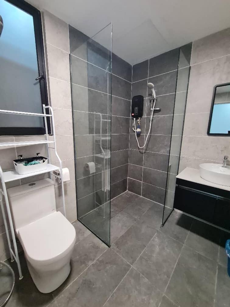 Aq Apartment
