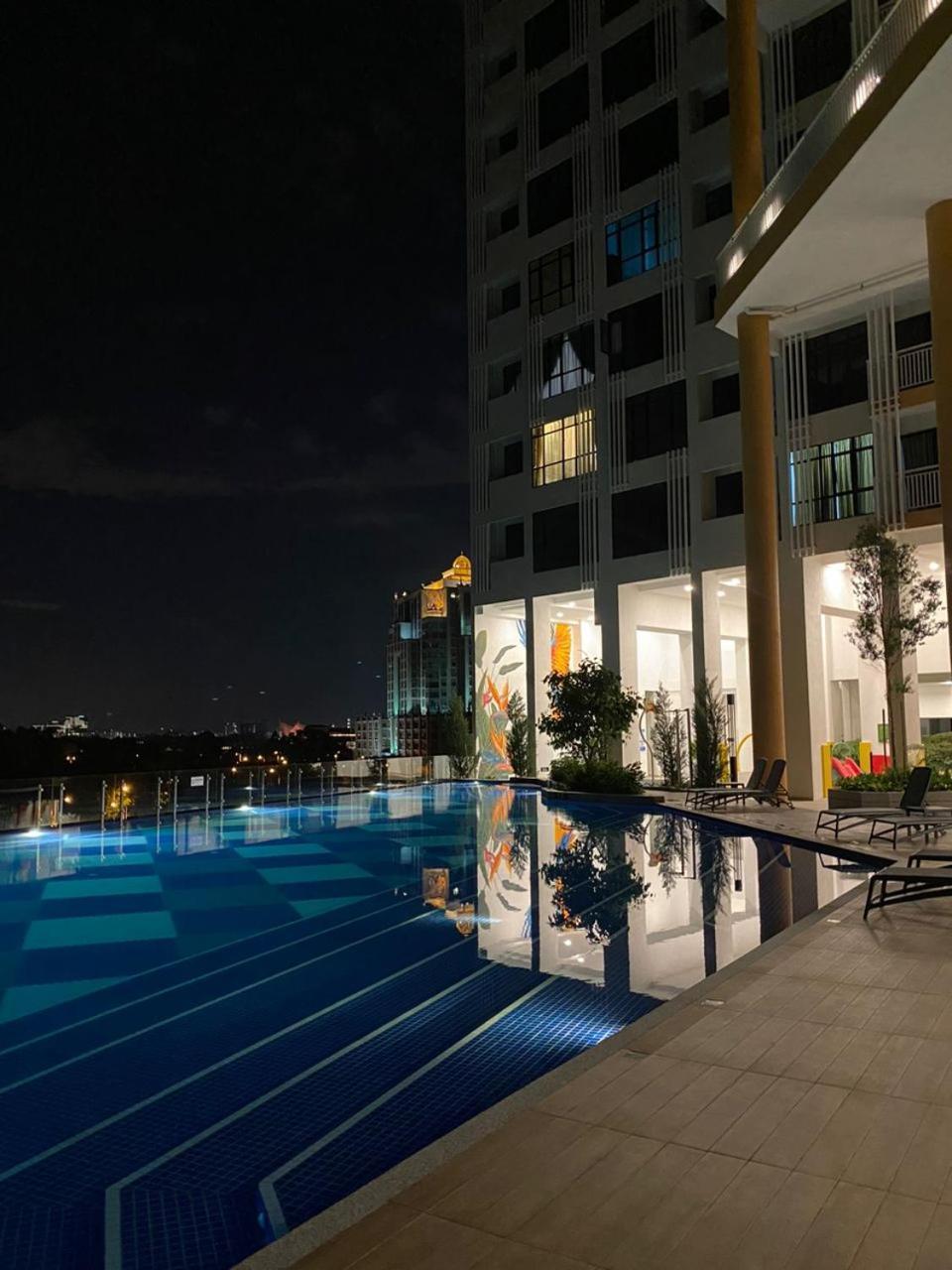 Aq Apartment